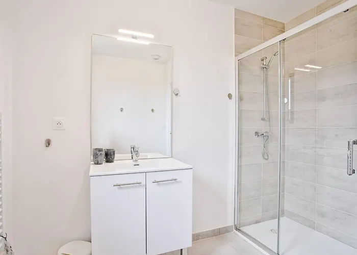 Maison Moderne Et Spacieuse à 50m De La Pour 12 Personnes - Fr-1-788-86 Merville-Franceville-Plage