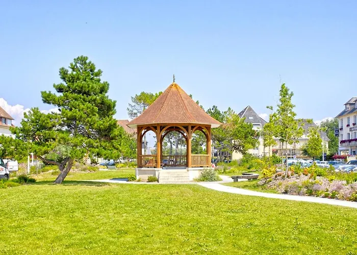 Maison Moderne Et Spacieuse à 50m De La Pour 12 Personnes - Fr-1-788-86 *